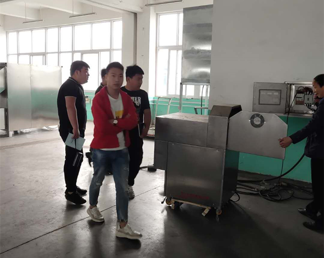 自動炒貨機.jpg
